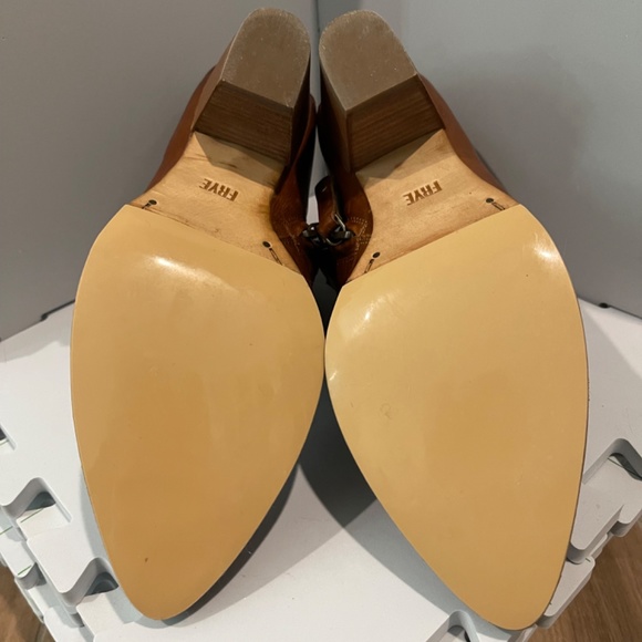 Frye Reed Ankle Boot size 9.5 - Picture 14 of 15